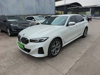 BMW i3 2024 eDrive 35 L купить на сайте DeffCars