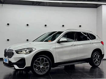 BMW X1 2022 sDrive25Li Leading Model купить на сайте DeffCars