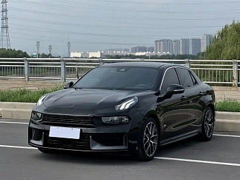 Lynk & Co 03 2022 model 1.5TD DCT Power Pro купить по цене 2 080 477 ₽  на сайте DeffCars