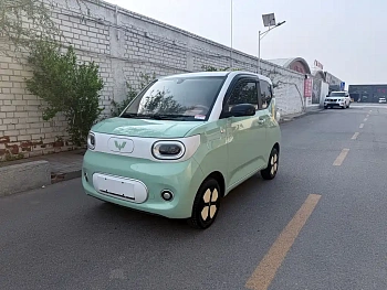 Hongguang MINIEV 2024 third generation 215km youth version купить на сайте DeffCars