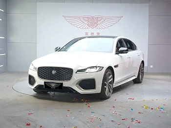 Jaguar XFL 2024 2.0T P300 four-wheel drive flagship sports gold version купить на сайте DeffCars