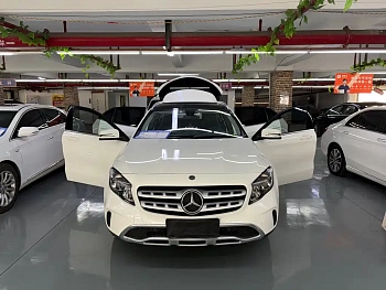 Mercedes-Benz GLA 2018 GLA 200 Fashion Model купить на сайте DeffCars