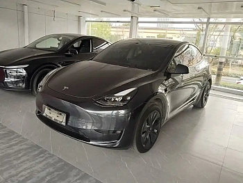 Model Y 2024 rear-wheel drive version купить на сайте DeffCars