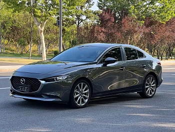 Mazda 3 Anksela 2022 2.0L Automatic Elegant Edition купить по цене 1 960 719 ₽  на сайте DeffCars