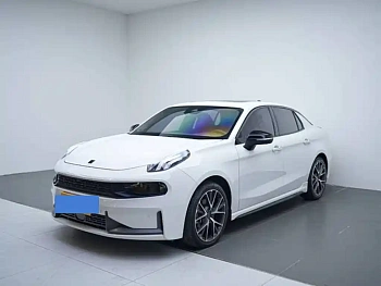 Lynk & Co 03 2019 1.5TD DCT Pro version National VI купить на сайте DeffCars