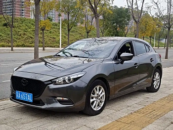 Mazda3 Angkesela 2019 Cloud Control Edition Hatchback 1.5L Automatic Comfort Type National VI купить на сайте DeffCars