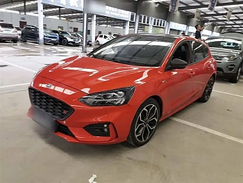 Focus 2021 hatchback EcoBoost 180 automatic ST Line купить по цене 1 776 366 ₽  на сайте DeffCars