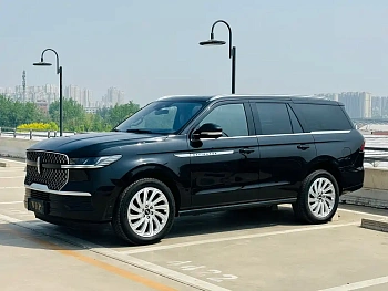 Navigator 2025 3.5T President Edition купить на сайте DeffCars