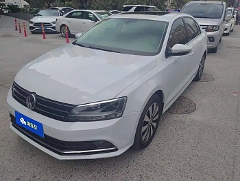 Sagitar 2018 180TSI DSG Exclusive Edition купить по цене 1 784 194 ₽  на сайте DeffCars