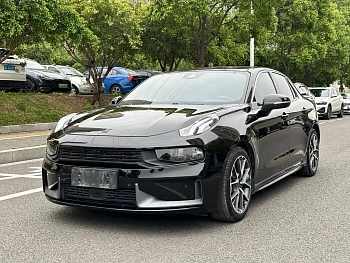 Lynk & Co 03 2022 model 1.5TD DCT Power Pro купить по цене 1 803 096 ₽  на сайте DeffCars