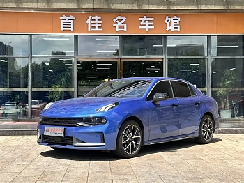 Lynk & Co 03 2021 model 2.0TD automatic power champion version купить по цене 2 155 470 ₽  на сайте DeffCars