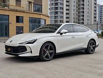 MG7 2025 2.0T Trophy+ Super Smart Driving Edition купить на сайте DeffCars