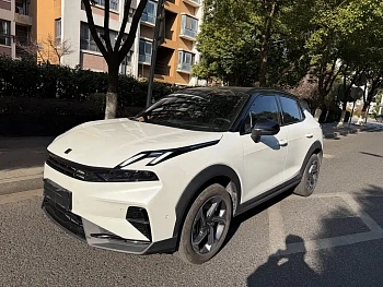Lynk & Co 06 2025 Renew 1.5T Halo купить на сайте DeffCars