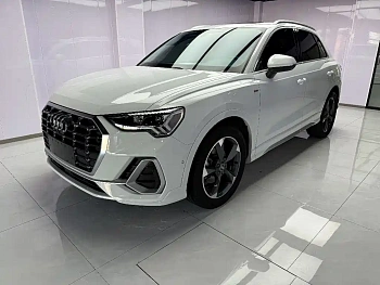 Audi Q3 2022 35 TFSI Fashionable and Dynamic купить на сайте DeffCars
