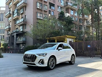 Audi Q3 2022 40 TFSI Fashionable and Dynamic купить на сайте DeffCars