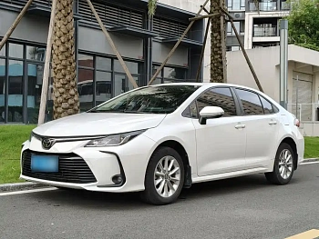 Corolla 2021 1.2T S-CVT Elite PLUS Edition купить по цене 1 755 972 ₽  на сайте DeffCars