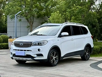 SWM X7 2016 1.8L manual luxury type 7 seats купить на сайте DeffCars