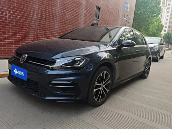 Golf 2020 Beloved Edition 280TSI DSG R-Line купить по цене 2 032 569 ₽  на сайте DeffCars