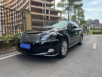 Crown 2010 2.5L Royal leather sunroof navigation version купить на сайте DeffCars