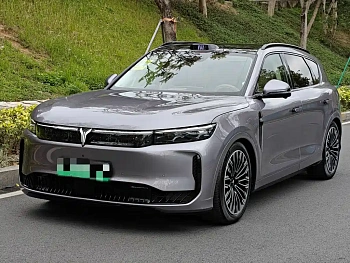 Lantu FREE 2025 FREE+ rear-wheel drive Qiankun version купить на сайте DeffCars