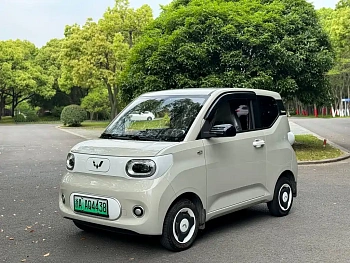 Hongguang MINIEV 2024 third generation 215km youth version купить на сайте DeffCars