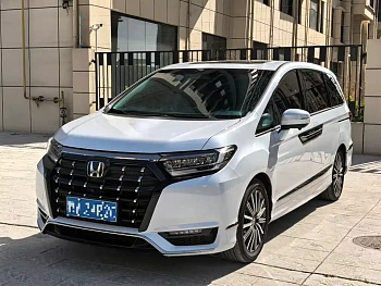 Alison 2024 2.0L e:HEV Deluxe Edition купить на сайте DeffCars