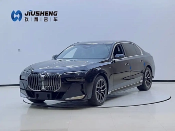 BMW 7 Series 2023 735Li M Sports Package купить на сайте DeffCars