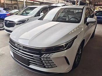 Destroyer 05 2024 Honor Edition DM-i 55KM Deluxe купить по цене 1 917 868 ₽  на сайте DeffCars