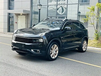 Lynk & Co 01 2017 2.0T two-wheel drive Pro version купить на сайте DeffCars