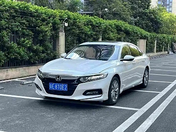 Accord 2021 260TURBO Luxury Starry Sky Limited Edition купить по цене 2 215 944 ₽  на сайте DeffCars