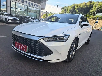 Qin PLUS 2024 Honor Edition DM-i 55KM Leading Model купить по цене 1 971 661 ₽  на сайте DeffCars