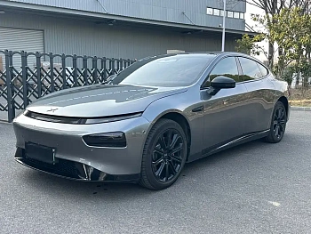 Xpeng P7 2021 562E Pengyi Performance Edition купить на сайте DeffCars