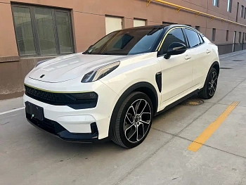 Lynk & Co 05 2020 2.0TD Two-wheel drive Glory Plus купить по цене 2 299 934 ₽  на сайте DeffCars