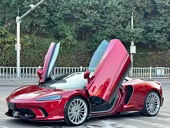 McLaren GT 2019 4.0T standard model купить на сайте DeffCars