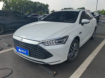 Qin PLUS 2023 Champion Edition DM-i 120KM Leading Model купить по цене 2 043 384 ₽  на сайте DeffCars