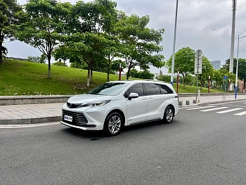 SIENNA 2021 2.5L Hybrid Extreme Edition купить на сайте DeffCars