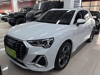 Audi Q3 2023 35 TFSI Fashionable and Dynamic (1.5T) купить на сайте DeffCars