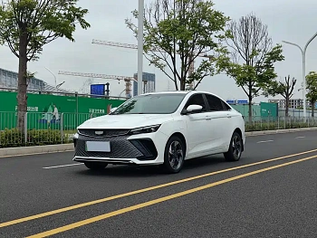 Emgrand L HiP 2022 1.5TD-DHT Pro 100KM Super Rui Emgrand L HiP 2022 1.5TD-DHT Pro 100KM Super Rui купить по цене 1 683 999 ₽  на сайте DeffCars
