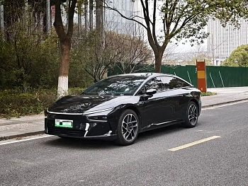 Xpeng P7+ 2024 Long Battery Life Max купить на сайте DeffCars