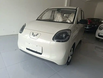 Hongguang MINIEV 2025 fourth generation four-door version advanced model купить на сайте DeffCars