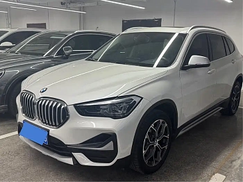 BMW X1 2022 sDrive20Li Exclusive купить по цене 1 965 709 ₽  на сайте DeffCars