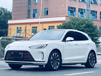 Wenjie M5 2022 model, extended-range four-wheel drive version купить по цене 2 461 706 ₽  на сайте DeffCars