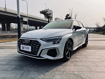 Audi A3 2021 Sportback 35 TFSI luxury sports model купить на сайте DeffCars