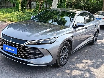 Qin L 2025 DM-i Intelligent Driving Edition 80KM Leading Model купить по цене 2 215 826 ₽  на сайте DeffCars