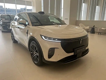 Lantu Zhiyin 2025 four-wheel drive Qiankun version купить на сайте DeffCars