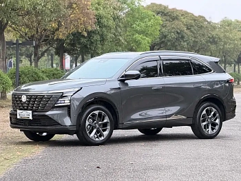 Changan CS75PLUS 2025 fourth generation 1.5T new Blue Whale smart flagship model купить на сайте DeffCars