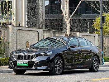 BMW i5 2025 eDrive 40L M Sports Package купить на сайте DeffCars