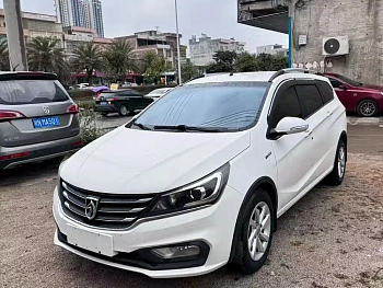 Baojun 310W 2017 1.5L manual fashion model National V купить на сайте DeffCars