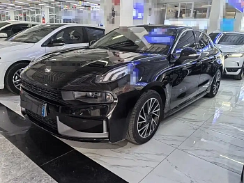 Lynk & Co 03 2022 model 1.5TD DCT Plus купить по цене 1 901 813 ₽  на сайте DeffCars