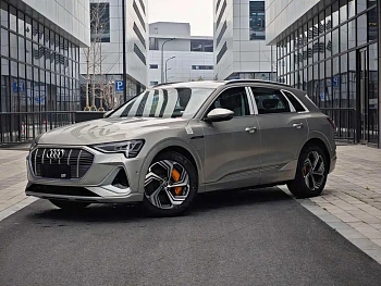 Audi e-tron 2021 50 quattro premium model купить на сайте DeffCars